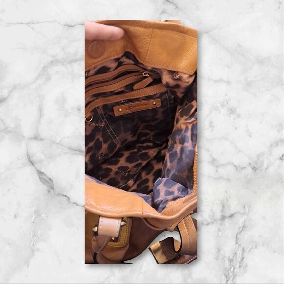 Elegant Brown Leather Women's Bag B. MAKOWSKY - Picture 15 of 16